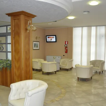 فندق 2 كاستل سان جيوفاني