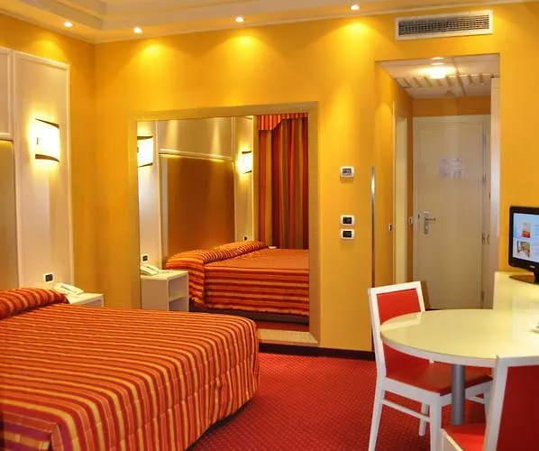 Hotel 2 Castel San Giovanni (Piacenza)