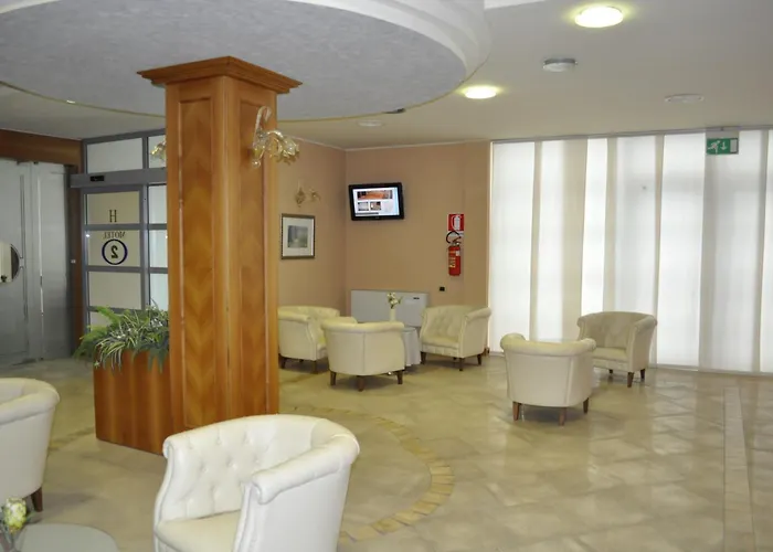 Hotel 2 Castel San Giovanni (Piacenza)