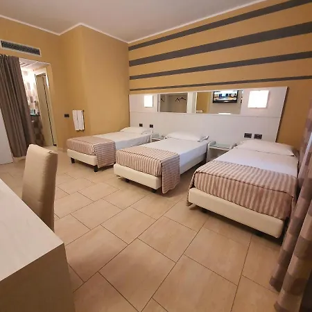 莫泰2号酒店 酒店