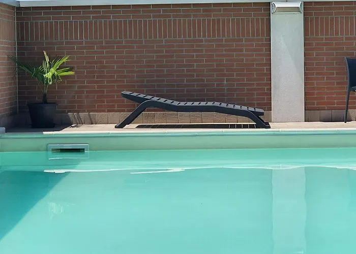 2 4* 카스텔 산 피에트로 로마노