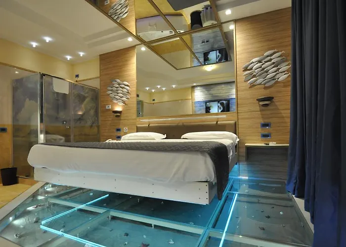 2 Hotel 4*